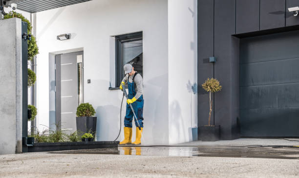 Best Gutter Cleaning  in Garrettsville, OH
